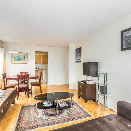 Toronto Furnished Living-Gerard公寓 外观 照片
