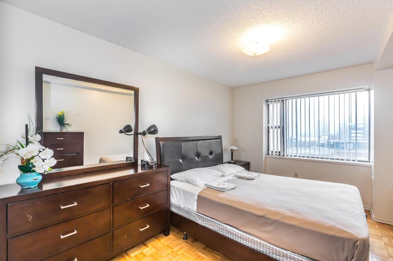 Toronto Furnished Living-Gerard公寓 外观 照片
