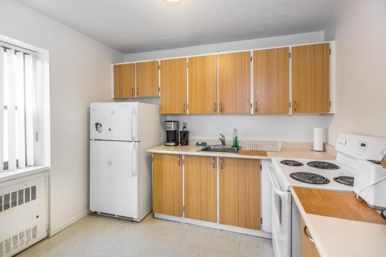 Toronto Furnished Living-Gerard公寓 外观 照片