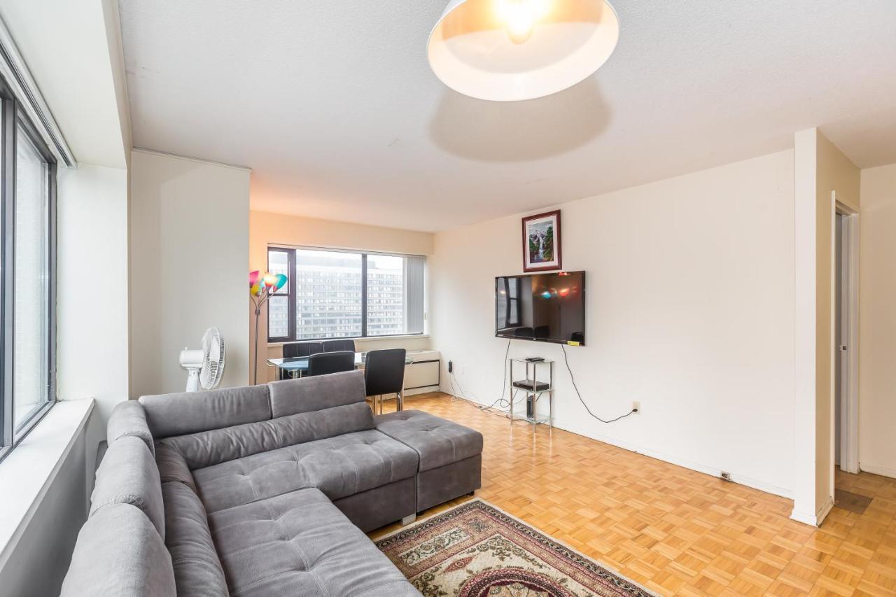 Toronto Furnished Living-Gerard公寓 外观 照片