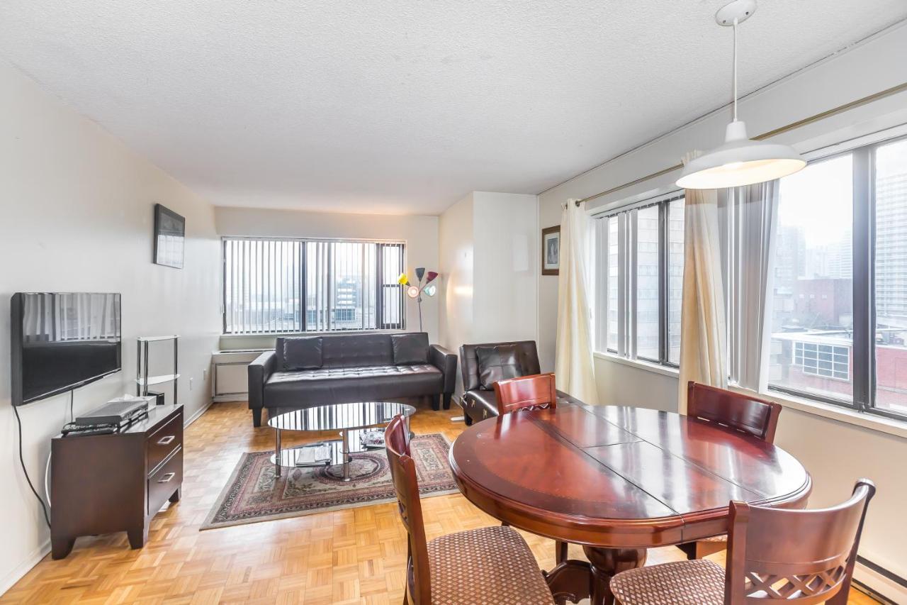 Toronto Furnished Living-Gerard公寓 外观 照片