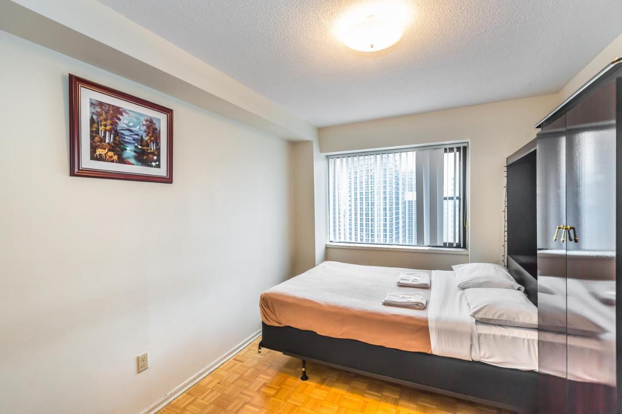 Toronto Furnished Living-Gerard公寓 外观 照片