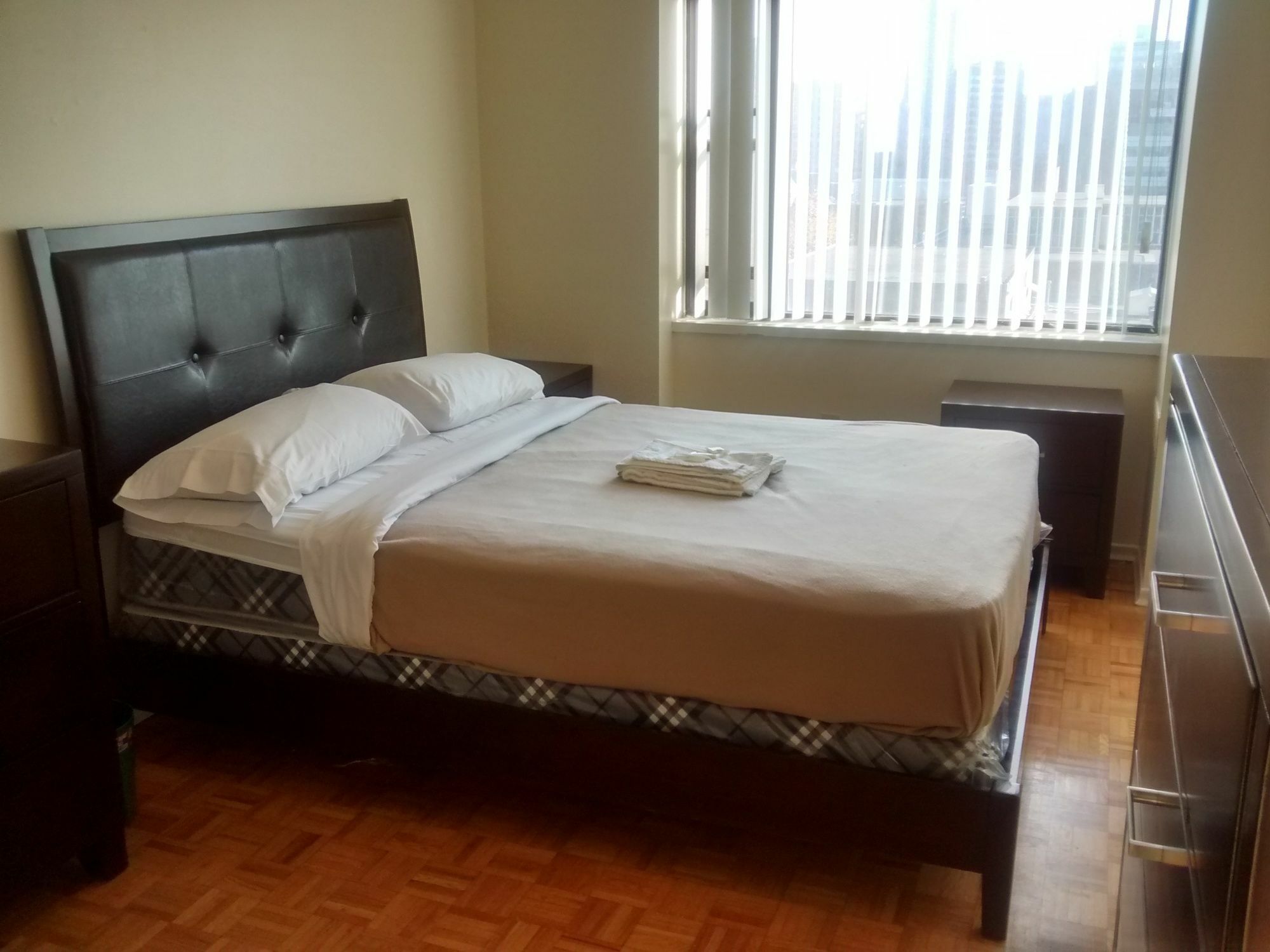 Toronto Furnished Living-Gerard公寓 外观 照片